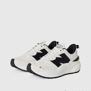 Figs New Balance 3447 Sneakers